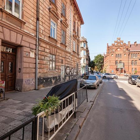 Alfa Apartments Ohiienka 17 2 Lviv Eksteriør billede